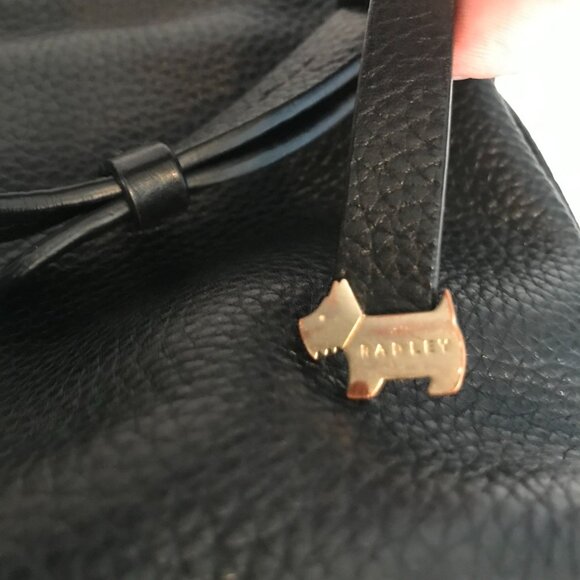 Radley London Black Leather Crossbody Bag With Adjustable Strap - Picture 4 of 12